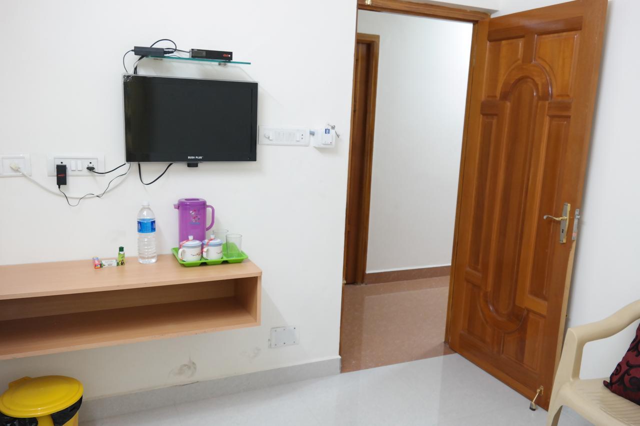 Sakthi Guest House Pondicherry Exterior photo