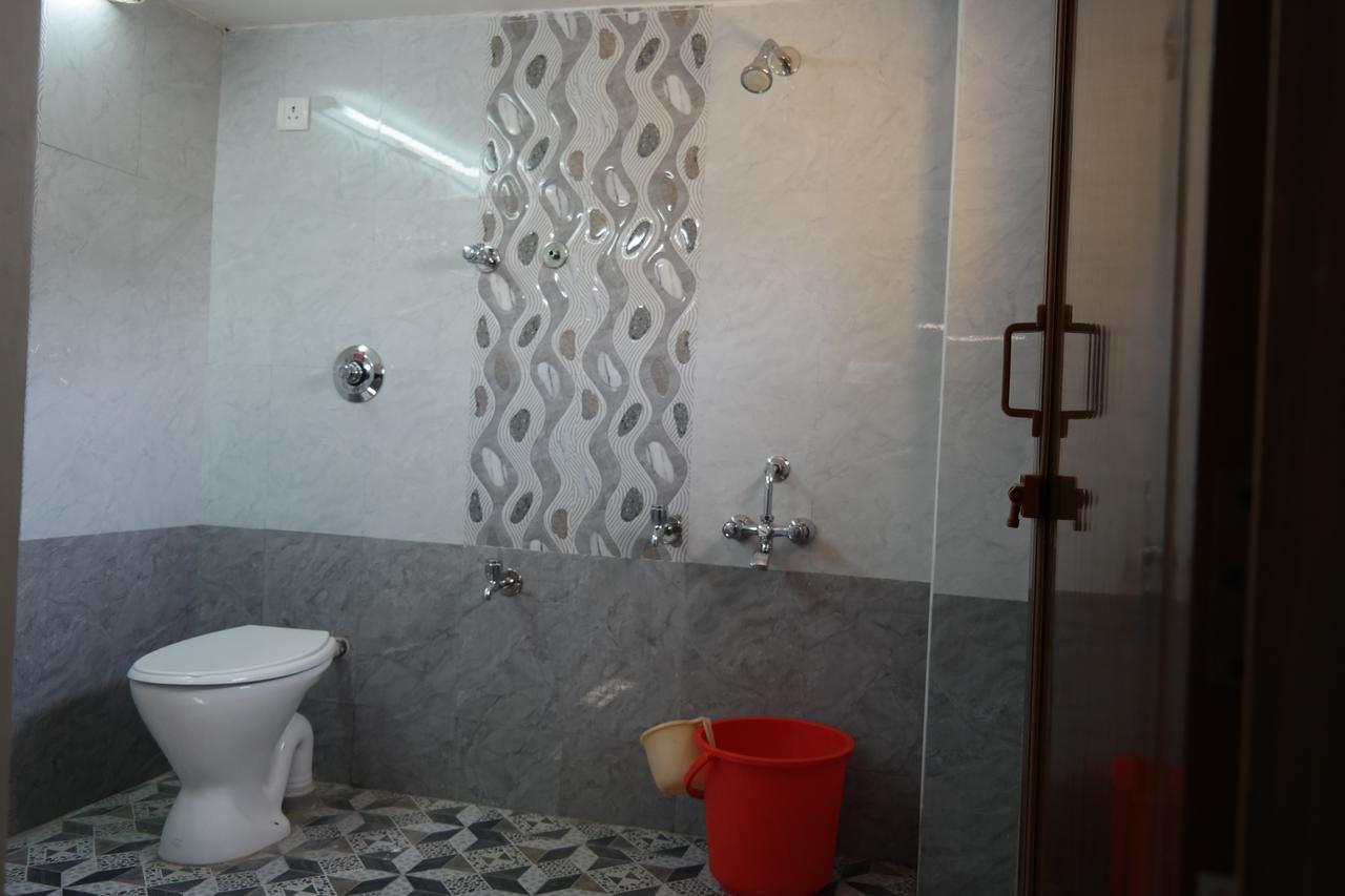 Sakthi Guest House Pondicherry Exterior photo